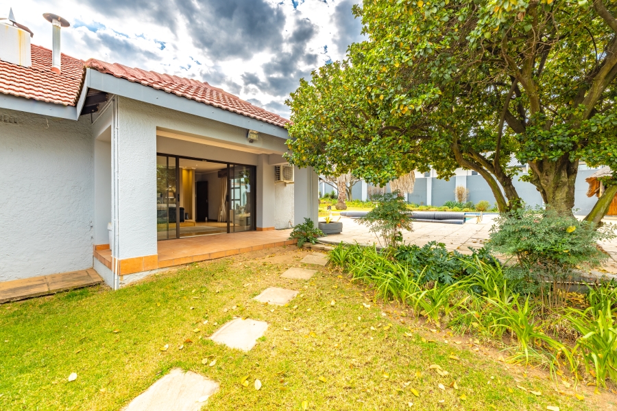 4 Bedroom Property for Sale in Bryanston Gauteng