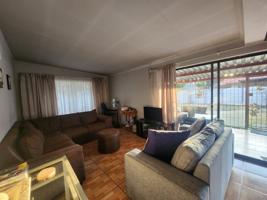 3 Bedroom Property for Sale in Duncanville Gauteng