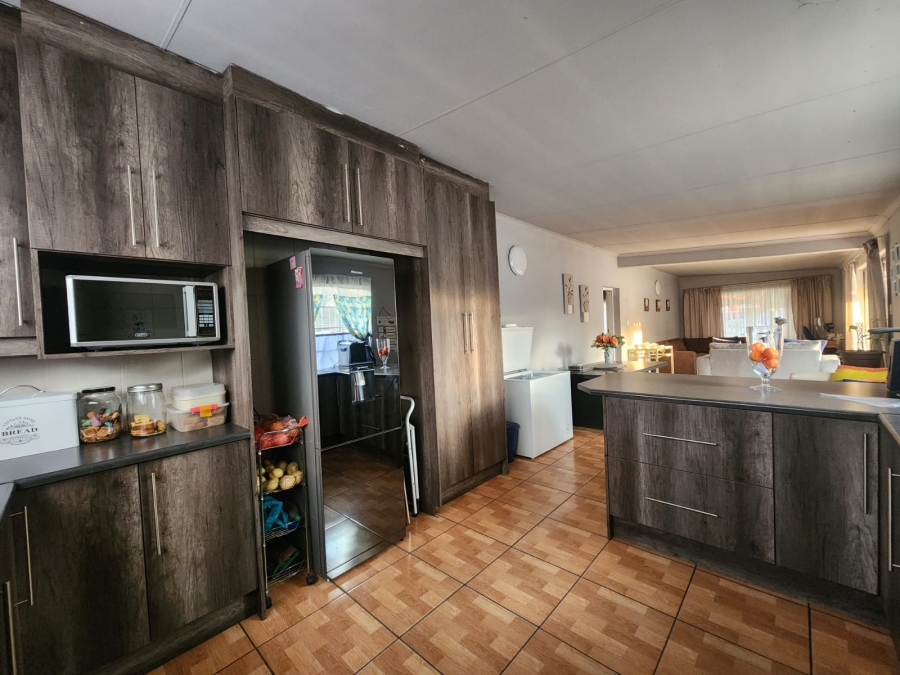 3 Bedroom Property for Sale in Duncanville Gauteng
