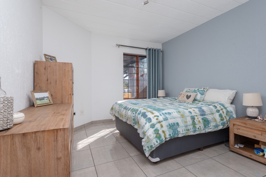 2 Bedroom Property for Sale in Glenvista Gauteng