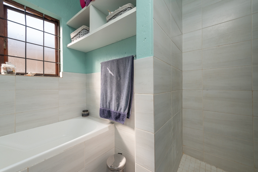 2 Bedroom Property for Sale in Glenvista Gauteng