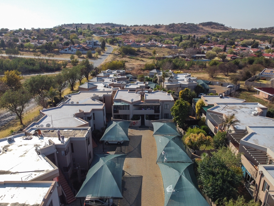2 Bedroom Property for Sale in Glenvista Gauteng