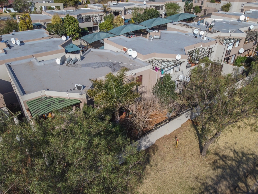 2 Bedroom Property for Sale in Glenvista Gauteng