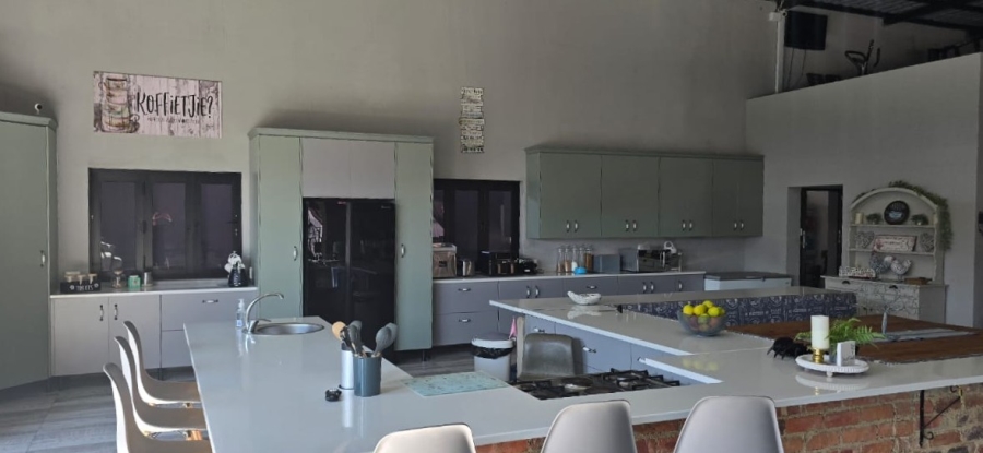 4 Bedroom Property for Sale in Glen Donald A H Gauteng