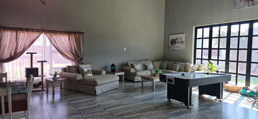 4 Bedroom Property for Sale in Glen Donald A H Gauteng