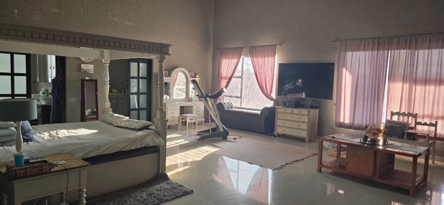 4 Bedroom Property for Sale in Glen Donald A H Gauteng