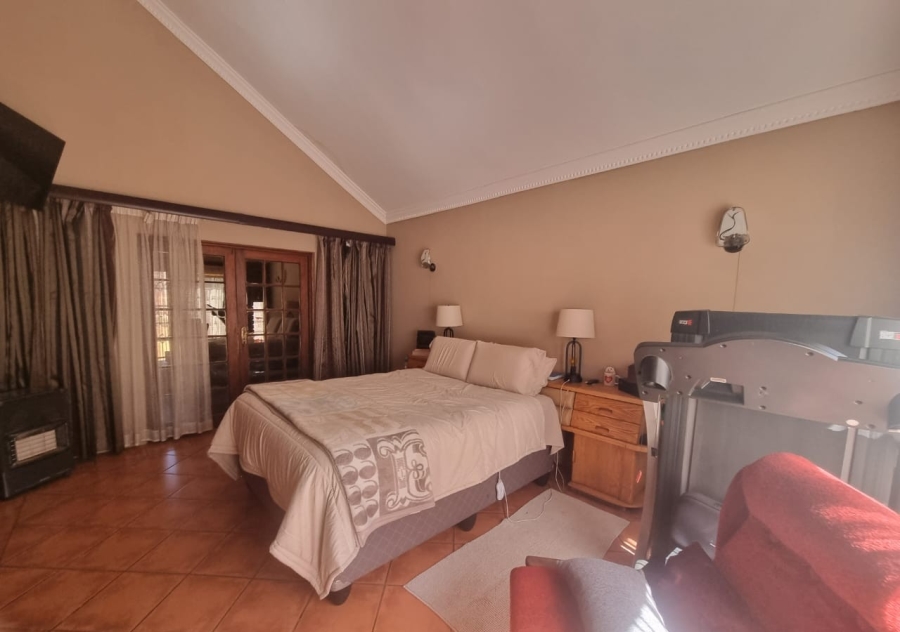 2 Bedroom Property for Sale in Vanderbijlpark SE 4 Gauteng