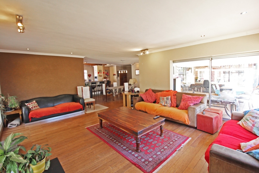 4 Bedroom Property for Sale in Bryanston Gauteng