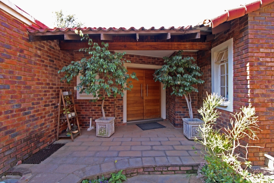 4 Bedroom Property for Sale in Bryanston Gauteng