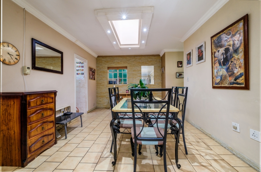 3 Bedroom Property for Sale in Bergbron Gauteng