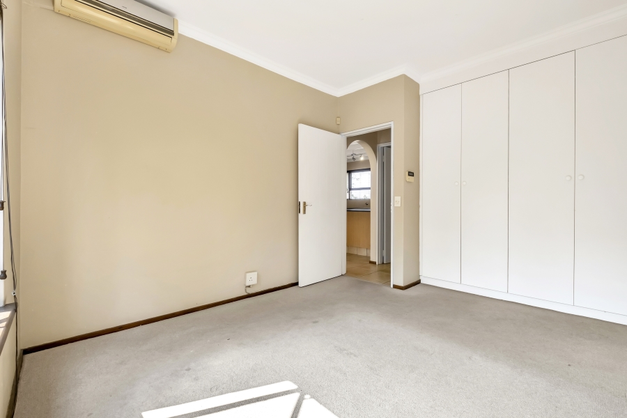 1 Bedroom Property for Sale in Strathavon Gauteng