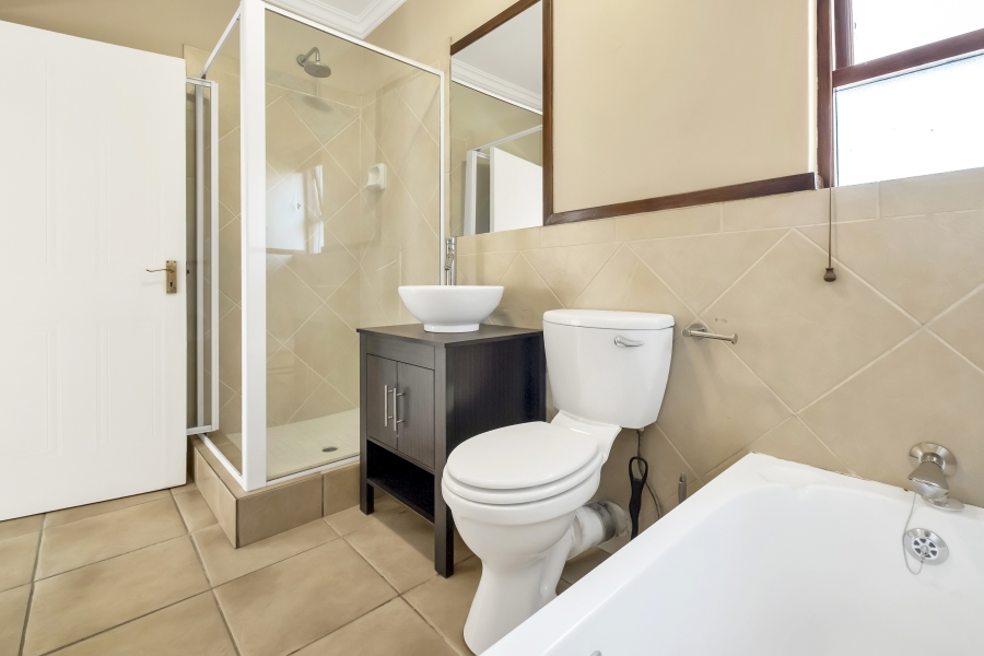 1 Bedroom Property for Sale in Strathavon Gauteng