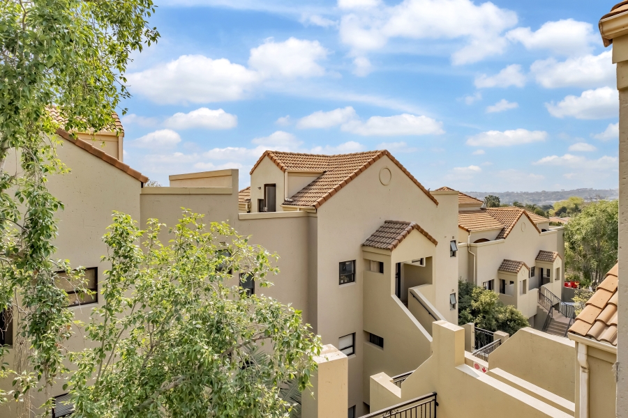 1 Bedroom Property for Sale in Strathavon Gauteng