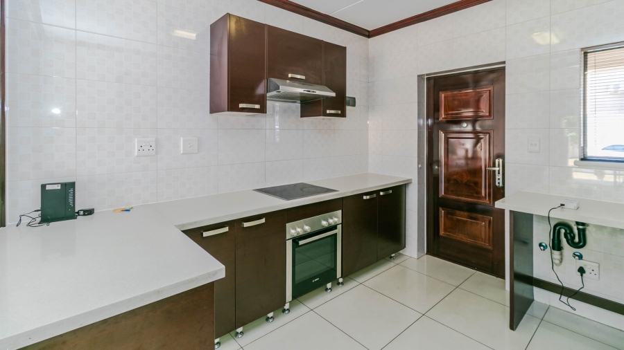 To Let 2 Bedroom Property for Rent in Summerset Gauteng