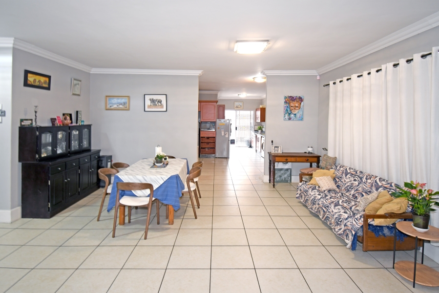 3 Bedroom Property for Sale in Orange Grove Gauteng