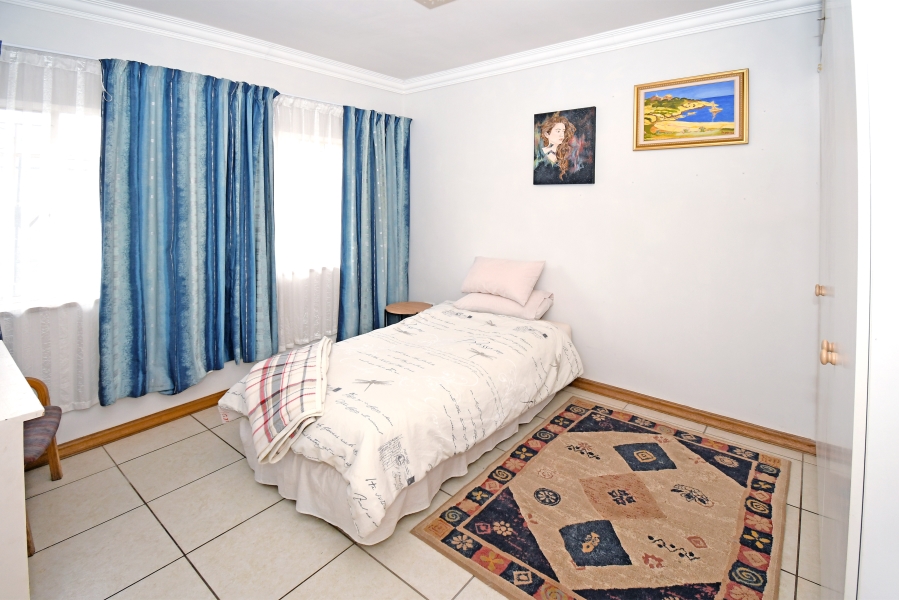 3 Bedroom Property for Sale in Orange Grove Gauteng