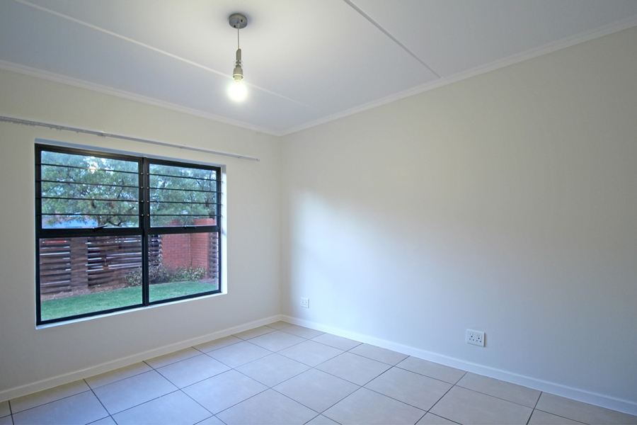 3 Bedroom Property for Sale in Greenstone Hill Gauteng