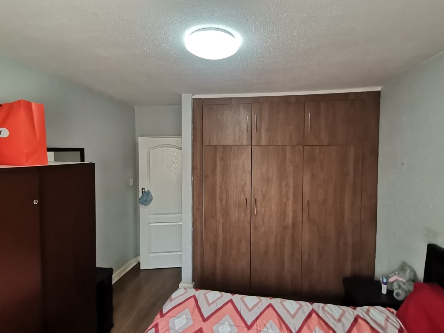 2 Bedroom Property for Sale in New Market Park Gauteng