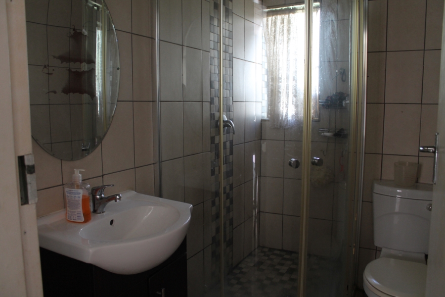 2 Bedroom Property for Sale in Eden Glen Gauteng
