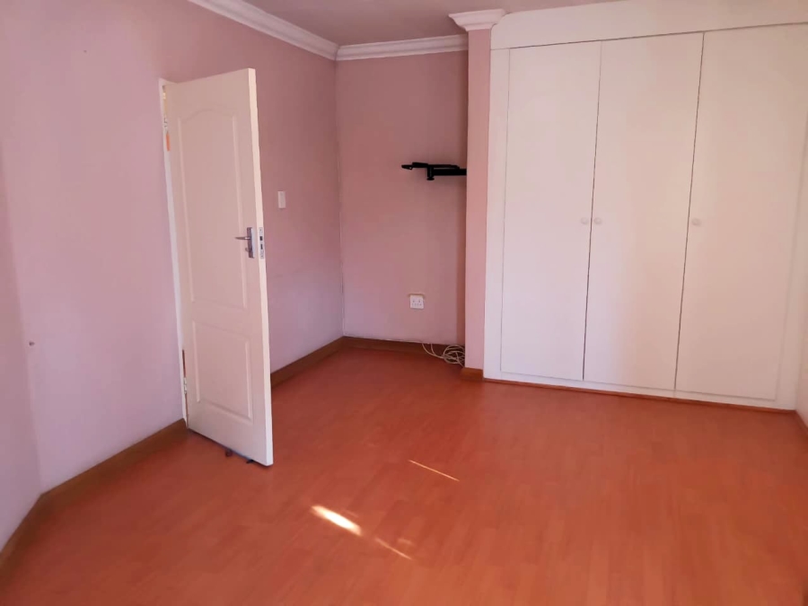 To Let 2 Bedroom Property for Rent in Pierre Van Ryneveld Gauteng