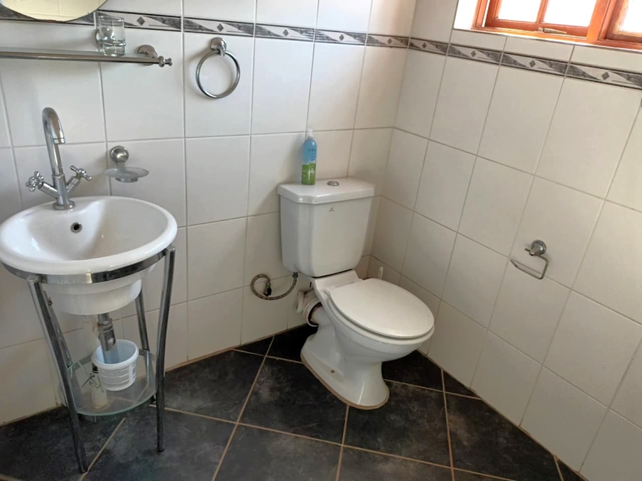To Let 2 Bedroom Property for Rent in Pierre Van Ryneveld Gauteng