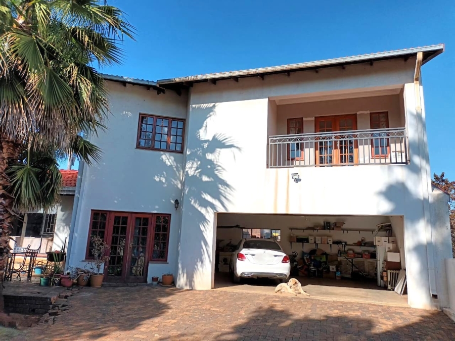 To Let 2 Bedroom Property for Rent in Pierre Van Ryneveld Gauteng