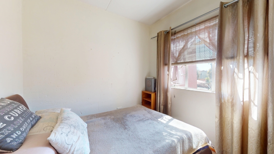 2 Bedroom Property for Sale in Comet Gauteng