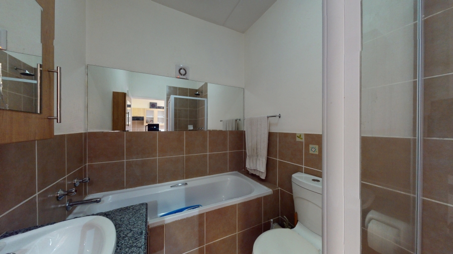 2 Bedroom Property for Sale in Comet Gauteng