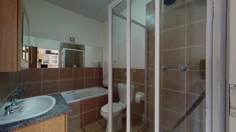2 Bedroom Property for Sale in Comet Gauteng