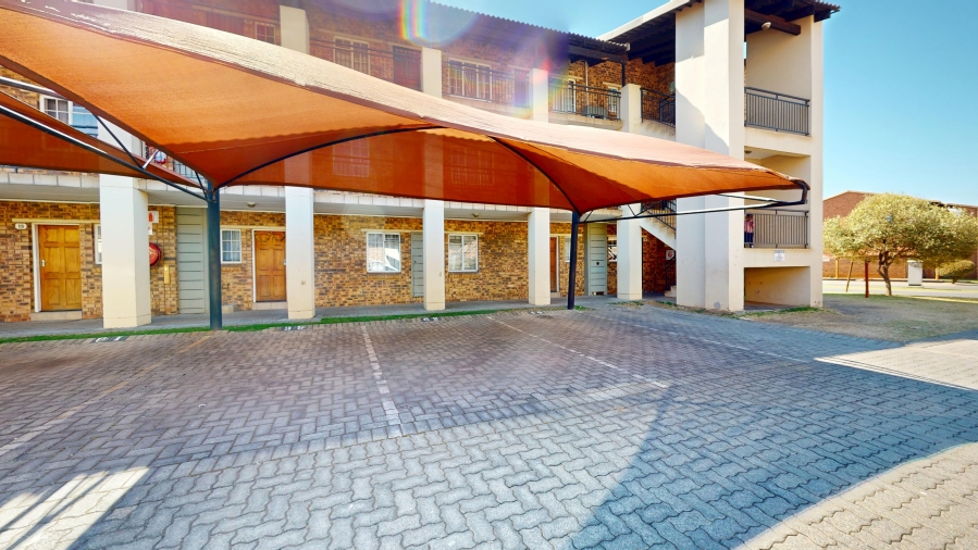 2 Bedroom Property for Sale in Comet Gauteng