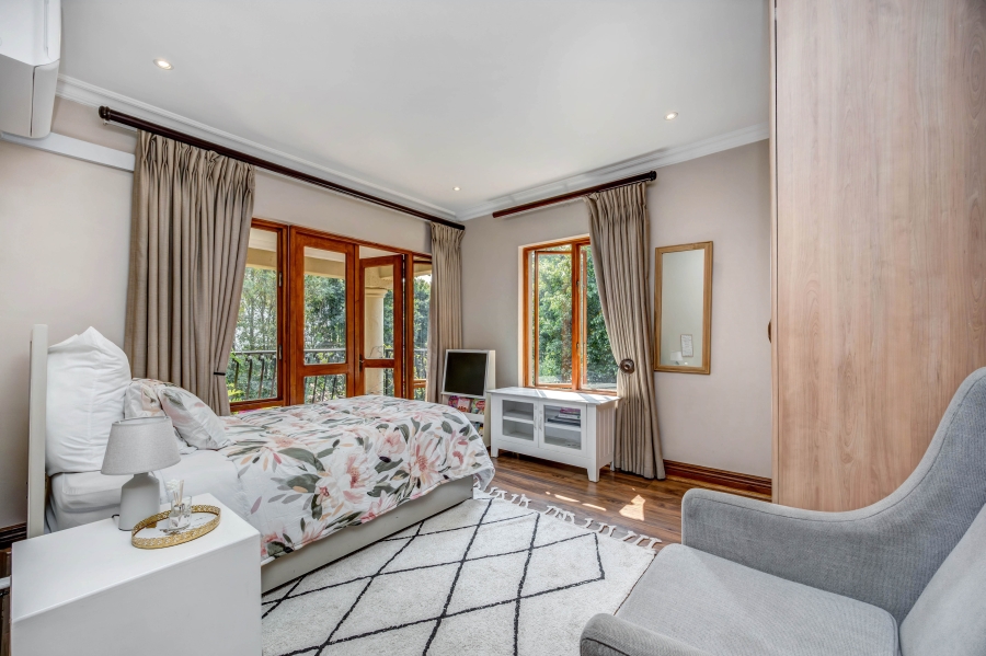 4 Bedroom Property for Sale in Broadacres Gauteng
