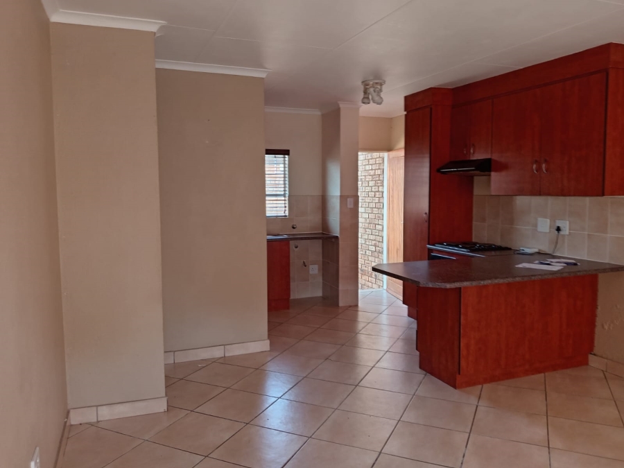2 Bedroom Property for Sale in Princess A H Gauteng