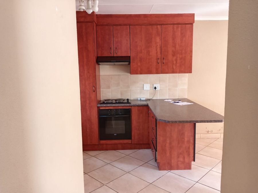 2 Bedroom Property for Sale in Princess A H Gauteng