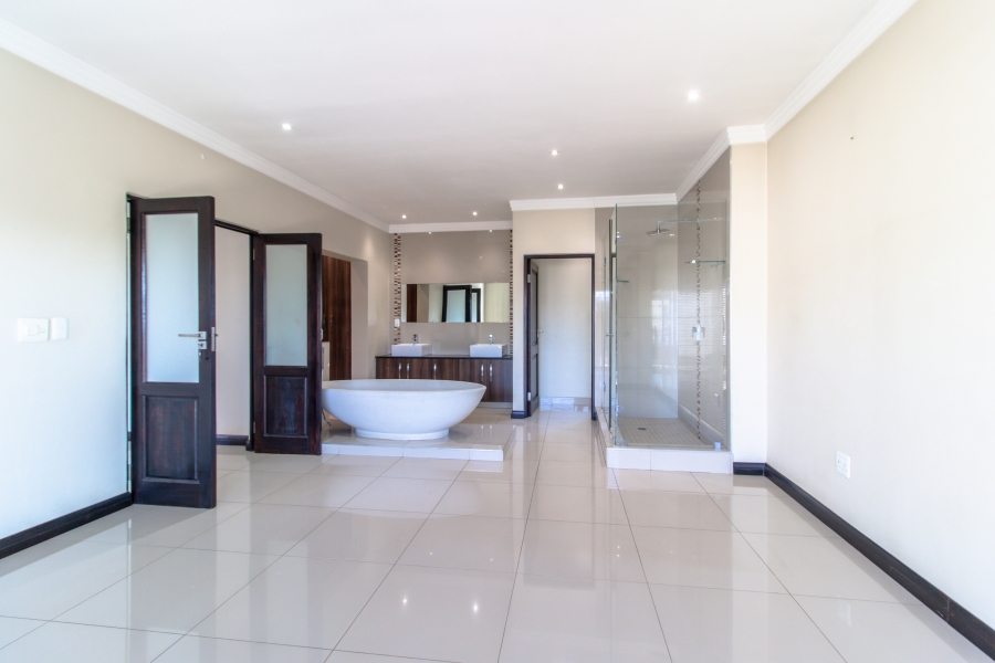 4 Bedroom Property for Sale in Aspen Hills Gauteng