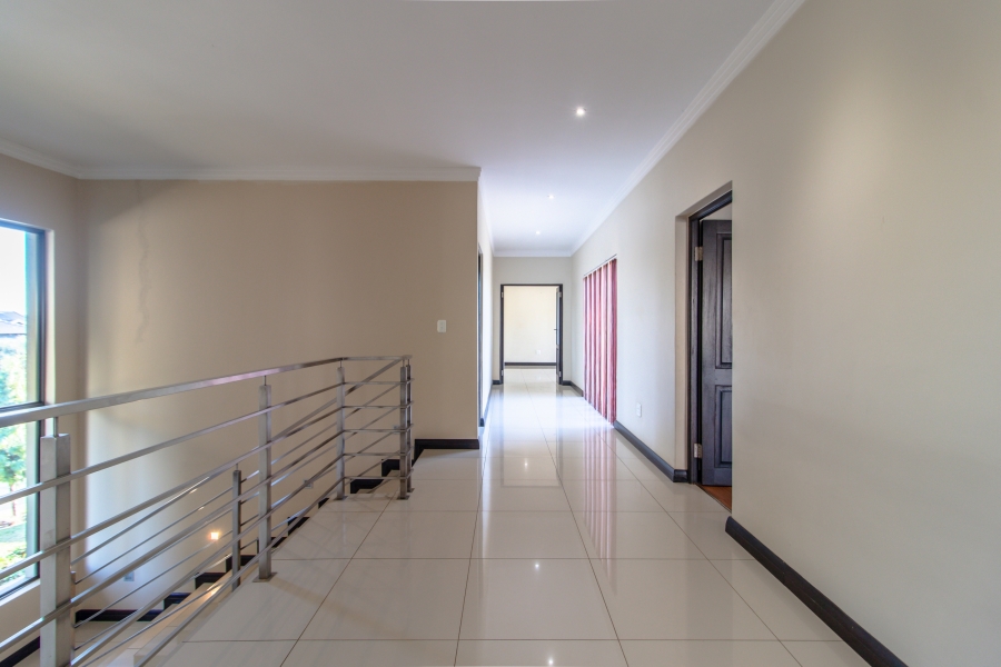 4 Bedroom Property for Sale in Aspen Hills Gauteng
