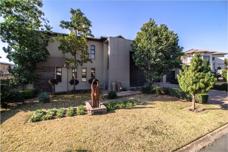 4 Bedroom Property for Sale in Aspen Hills Gauteng