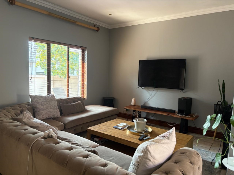 To Let 3 Bedroom Property for Rent in Six Fountains Residential Estate Gauteng