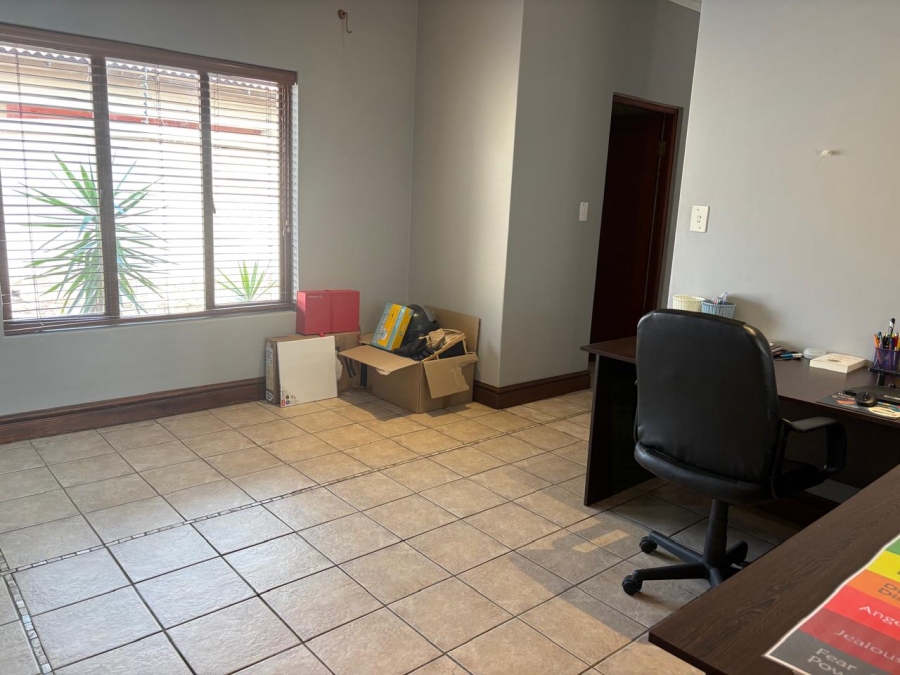 To Let 3 Bedroom Property for Rent in Six Fountains Residential Estate Gauteng