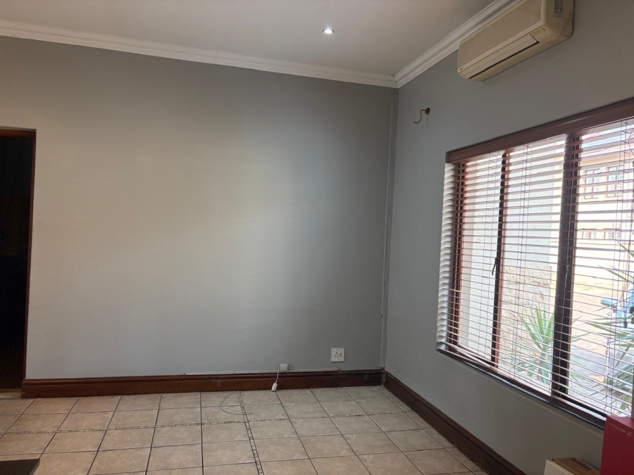 To Let 3 Bedroom Property for Rent in Six Fountains Residential Estate Gauteng