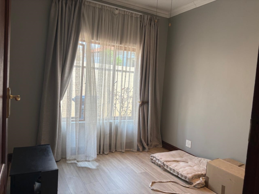To Let 3 Bedroom Property for Rent in Six Fountains Residential Estate Gauteng