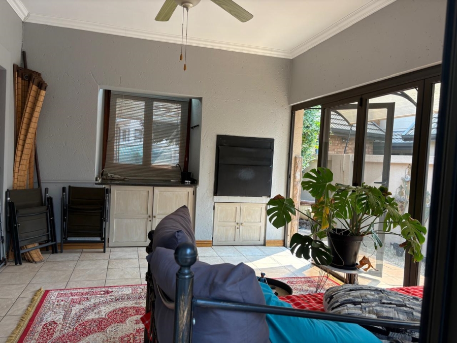 To Let 3 Bedroom Property for Rent in Six Fountains Residential Estate Gauteng