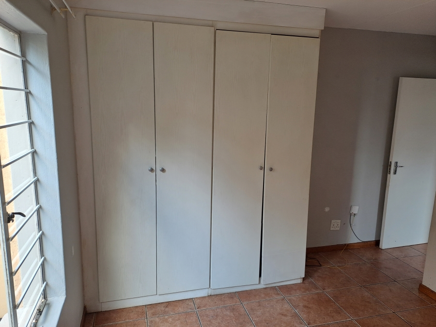 2 Bedroom Property for Sale in Clubview Gauteng