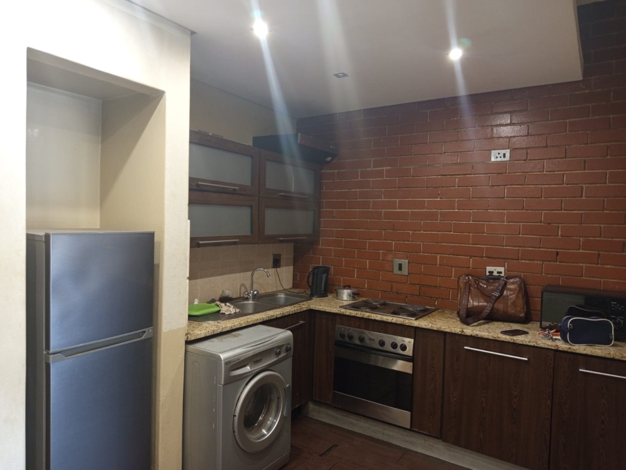 4 Bedroom Property for Sale in Braamfontein Gauteng