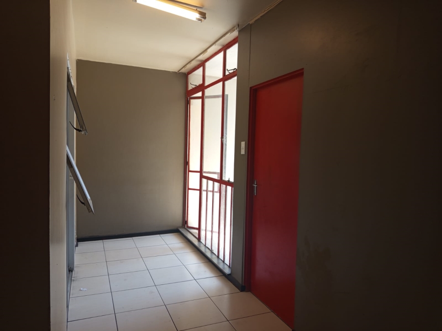 4 Bedroom Property for Sale in Braamfontein Gauteng