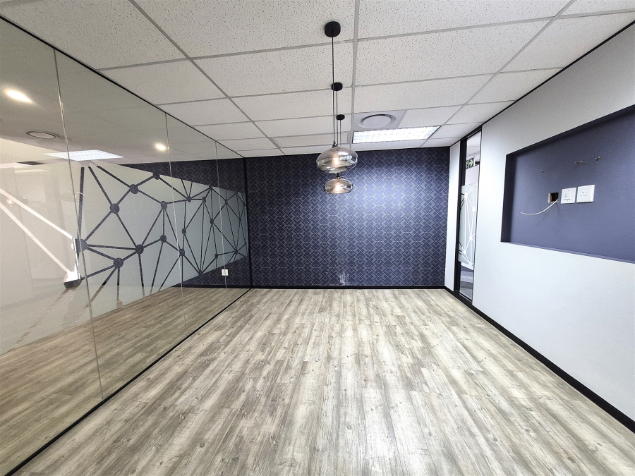 To Let commercial Property for Rent in Hyde Park Gauteng