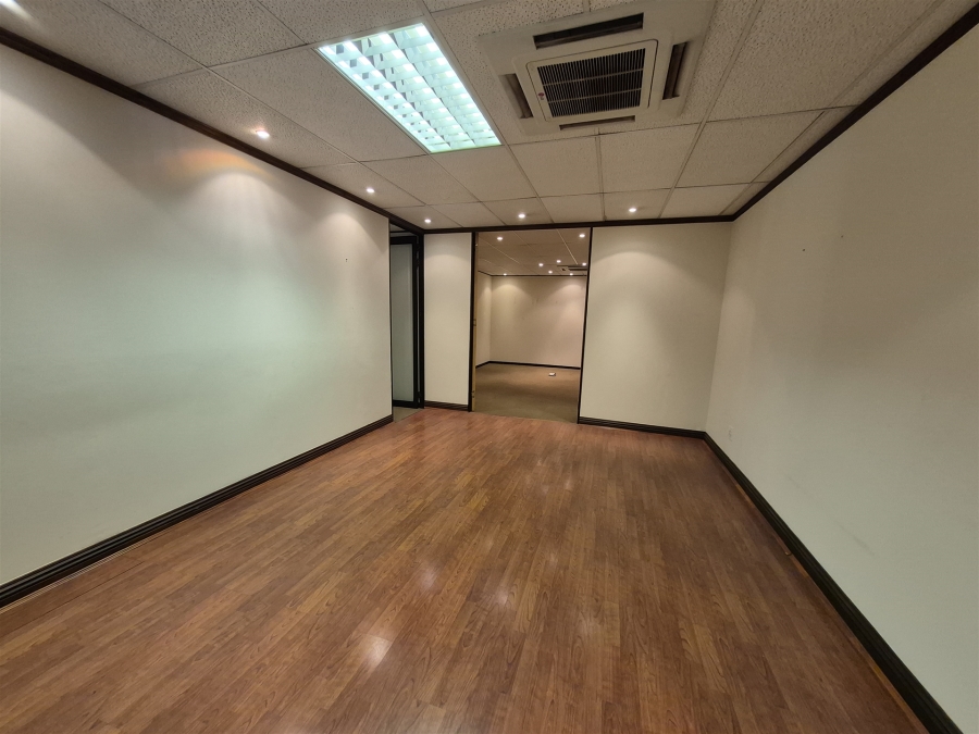 To Let commercial Property for Rent in Hyde Park Gauteng