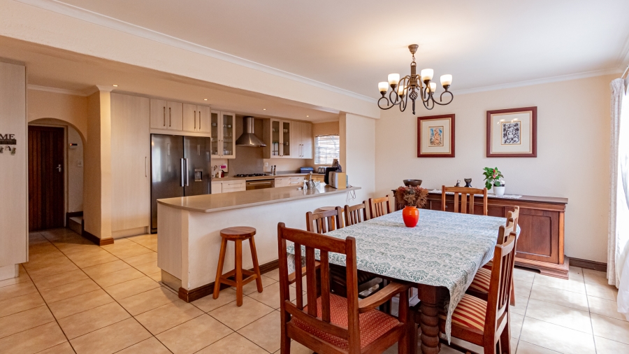 4 Bedroom Property for Sale in Boskruin Gauteng