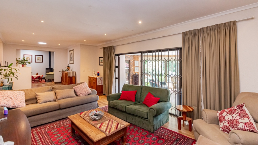 4 Bedroom Property for Sale in Boskruin Gauteng