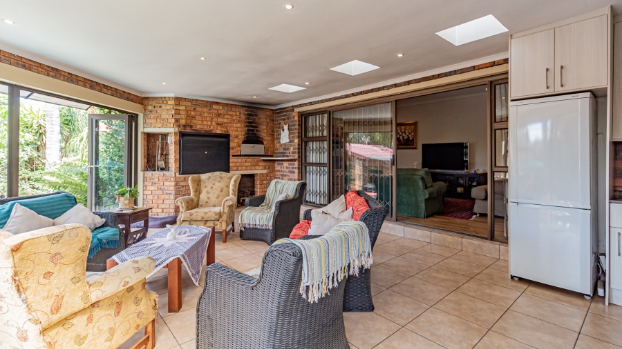 4 Bedroom Property for Sale in Boskruin Gauteng
