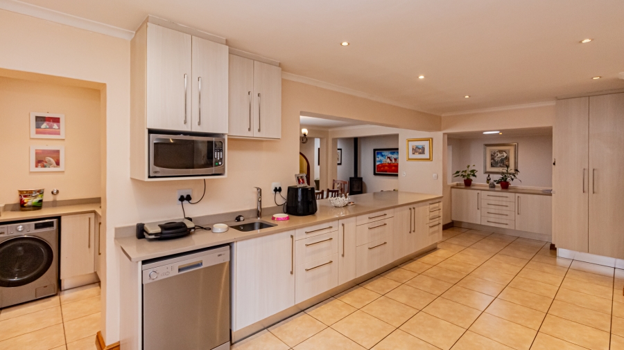 4 Bedroom Property for Sale in Boskruin Gauteng